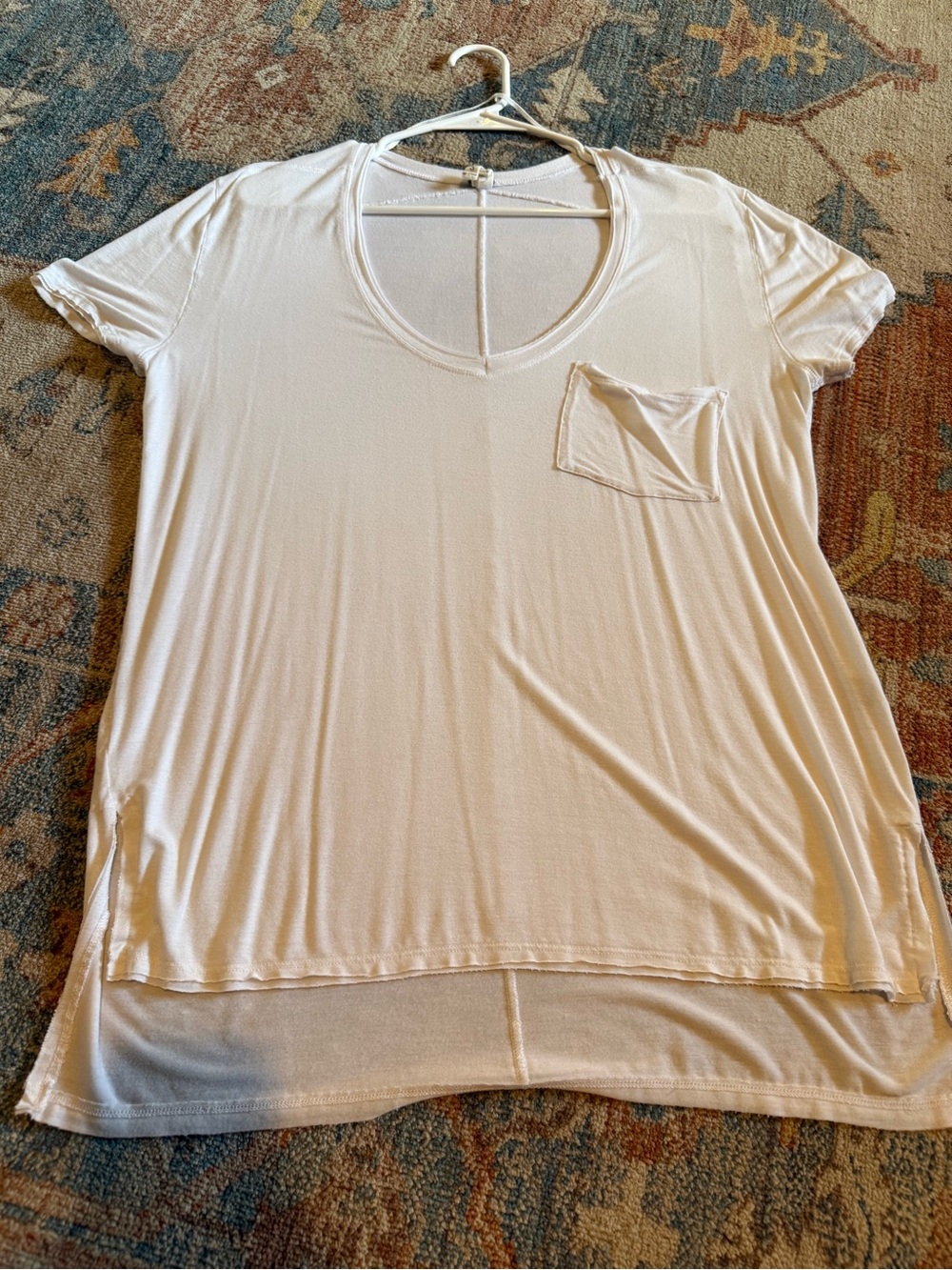 We The Free White V-Neck Pocket Tee - Relaxed Short Sleeve - Picture 2 of 3